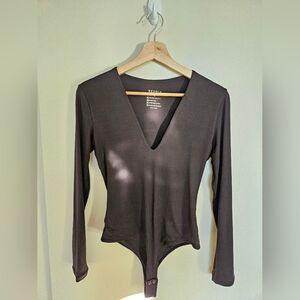 Reoria contour deep V bodysuit